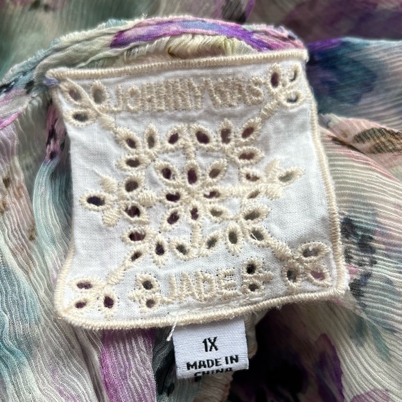 Johnny Was Silk Floral Glinda Peasant Top - Picture 13 of 13